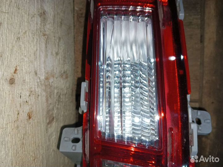 Задний правый фонарь Kia Sportage 4