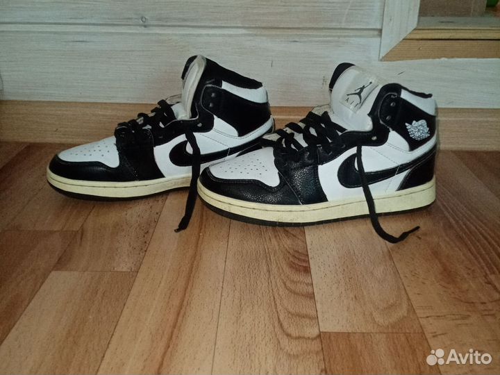 Кроссовки Nike air jordan