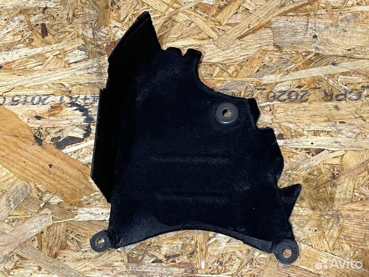 Защита (кожух) ремня грм Volkswagen Passat