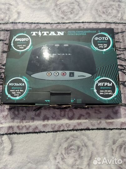 Продам игрою приставку ''Titan