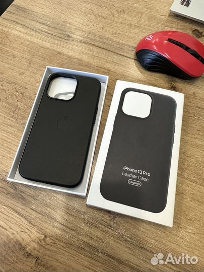 Кожанный чехол iPhone 13 Pro новый