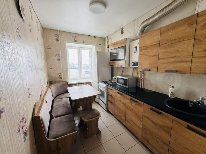 3-к. квартира, 60 м², 4/5 эт.