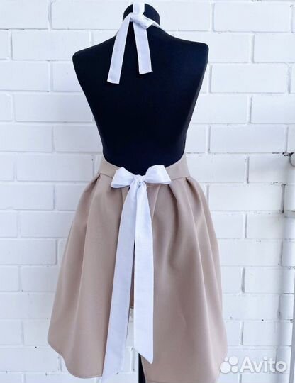 Фартук универсальный с пышной юбкой