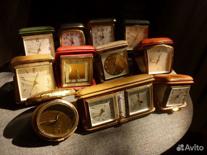 Часы будильник дорожные