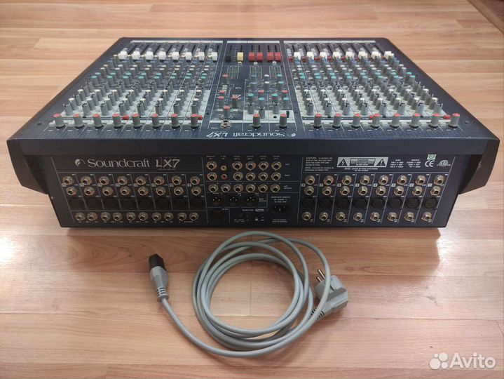 Микшерный пульт soundcraft LX7ll