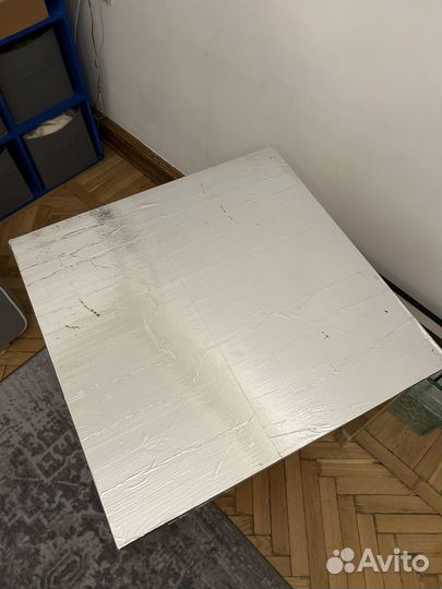 Стол деревянный серебряный