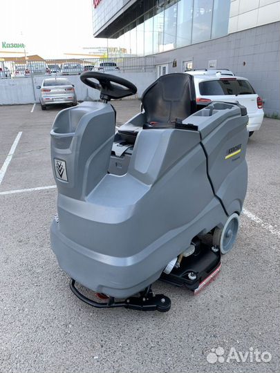 Поломоечная магина Karcher B150, D90