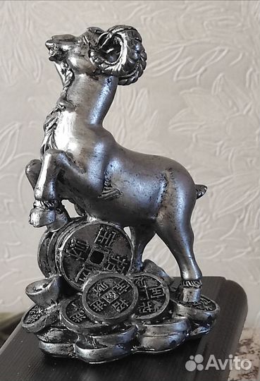 Статуэтка Овен