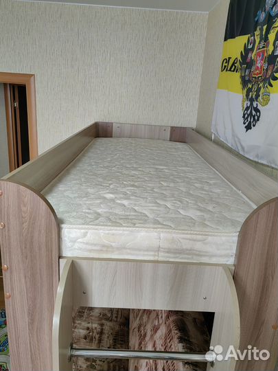 Кровать-диван двухъярусная