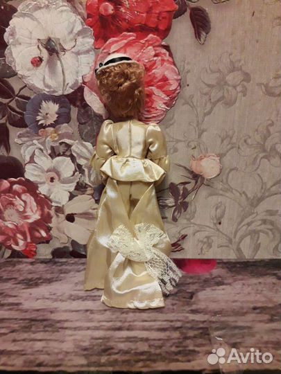 Кукла фарфоровая коллекционная.См.Профиль