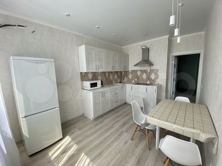 2-к. квартира, 60 м², 5/22 эт.