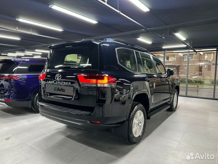Toyota Land Cruiser 3.3 AT, 2023, 12 км