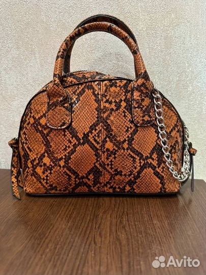 Сумки и рюкзак