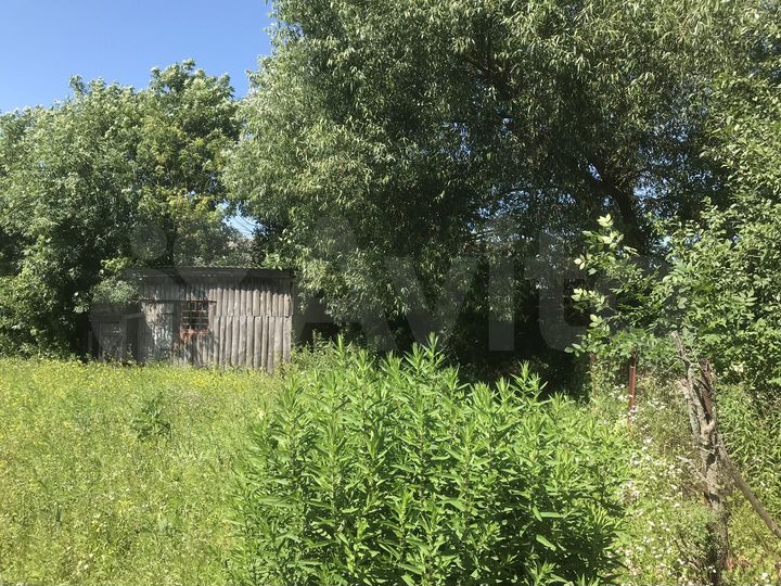 Дом 26 м² на участке 10 сот.