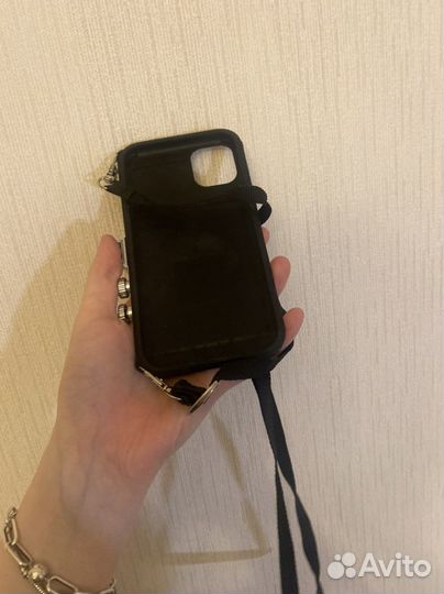 Чехол на iPhone 11 как у Эмили в Париже