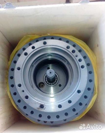 Редуктор хода без мотора Hyundai R160-7