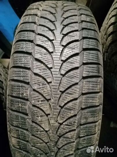 Bridgestone Blizzak LM-80 Evo 215/60 R17