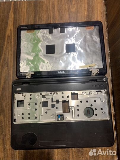 Ноутбук в разбор Dell m5110