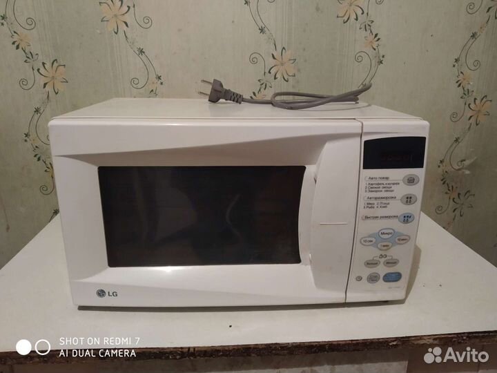 Микроволновая печь на запчасти