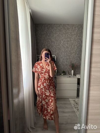 Платье женское