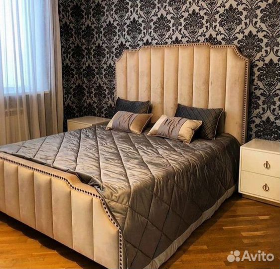 Кровать двухспальная