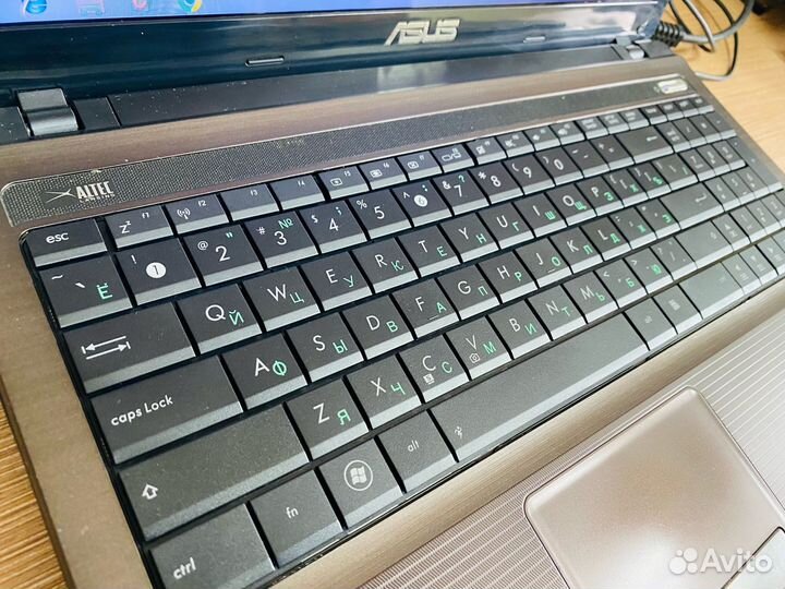 Двухъядерный ноут Asus 4Gb DDR3/320Gb HDD/Wi-Fi