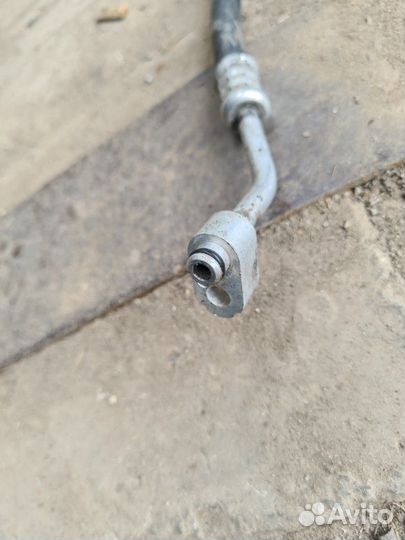 Трубка кондиционера Land Rover Discovery 3 2005