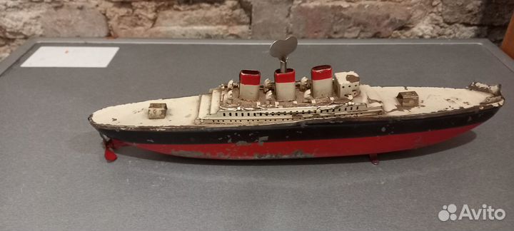 Игрушки СССР Корабль металл заводной