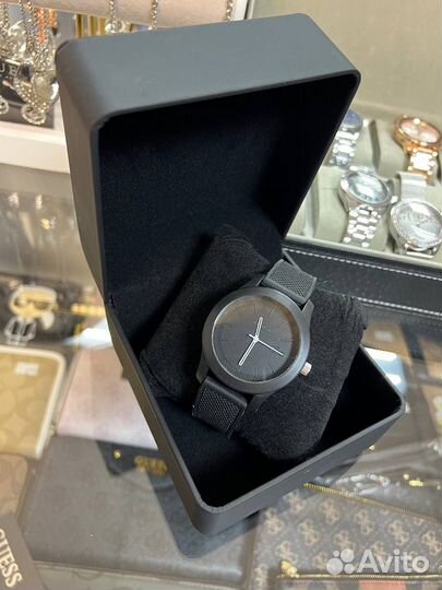 Наручные часы lacoste