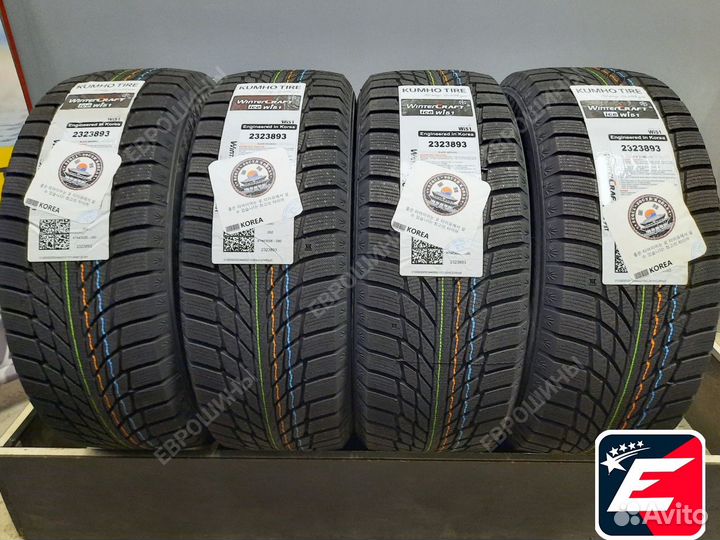 Kumho WinterCraft Ice Wi51 245/45 R17 99T