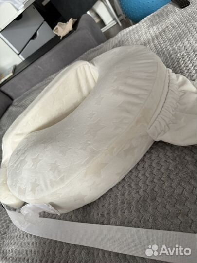 Подушка для кормления loona