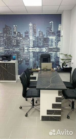 Стол в кабинет руководителя