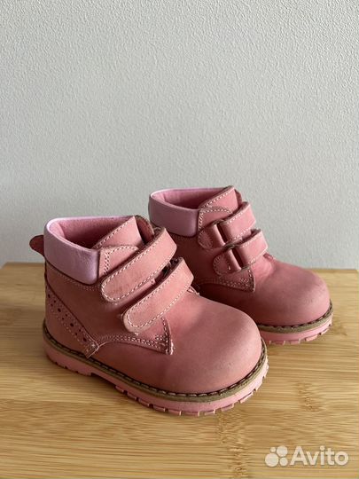 Ботинки демисезонные для девочки 21 размер