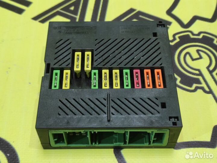 Блок предохранителей Bmw X5 E53 N62B44 2003-2007