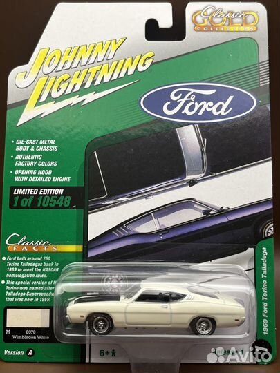 Johnny Lightning 1/64