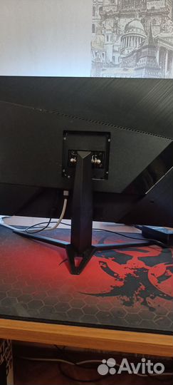 Монитор MSI 27