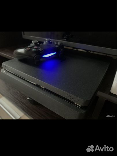 Игровая приставка sony ps4 slim