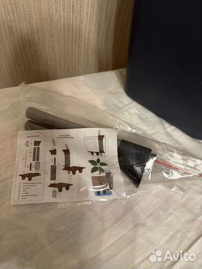 Кашпо для цветов с автополивом