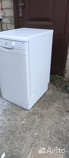 Посудомоечная машина indesit 45см