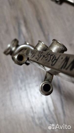 Рейка топливная (рампа) Volkswagen Passat B5