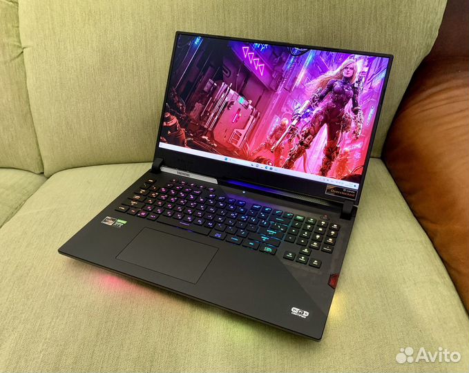 Asus Rog Scar 17 Ryzen 9 5900HX RTX 3070 32GB 1TB