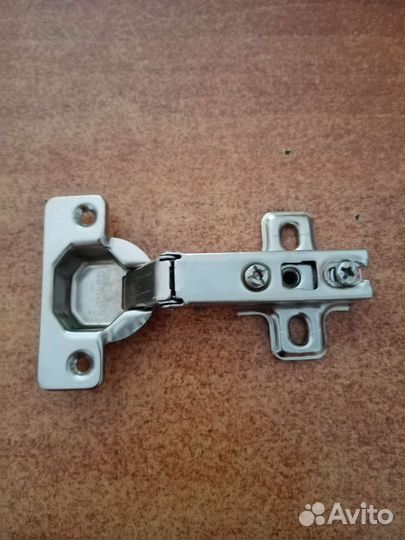 Петли для мебельных дверей