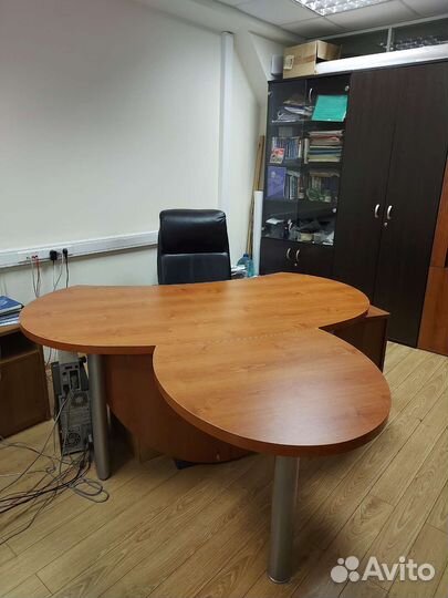 Компьютерный стол руководителя бу