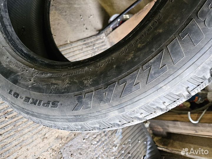 Bridgestone Blizzak Spike-01 265/60 R18