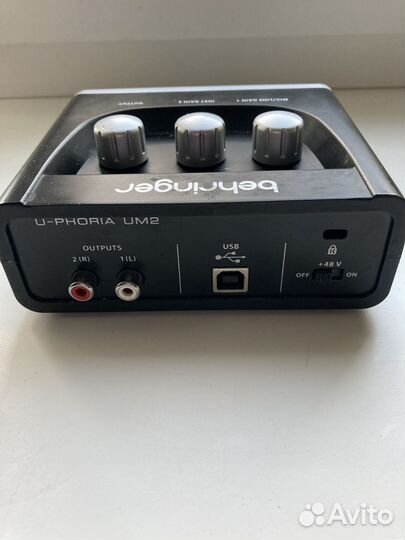 Аудиокарта Behringer u phoria umc22