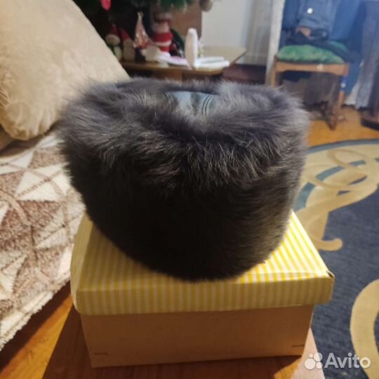 Шапка женская зимняя, меховая