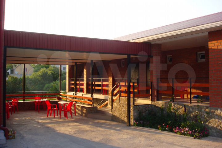 Комната 15 м² в 5-к., 1/1 эт.