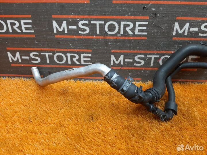 Патрубок системы охлаждения Volkswagen Polo 9N/MK4