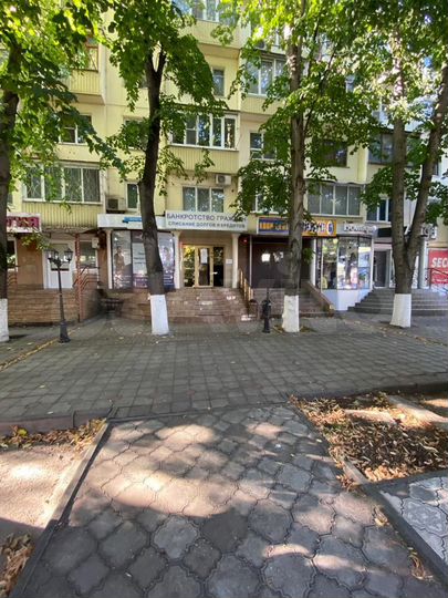 Торговая площадь, 32 м²