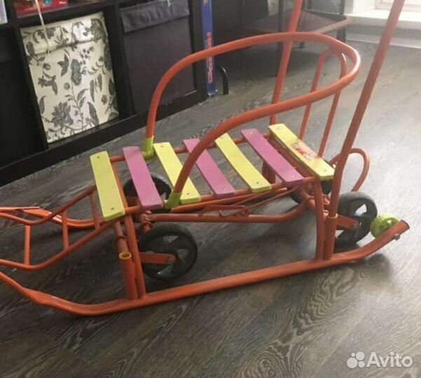 Санки детскиие с колесами и теплым чехлом